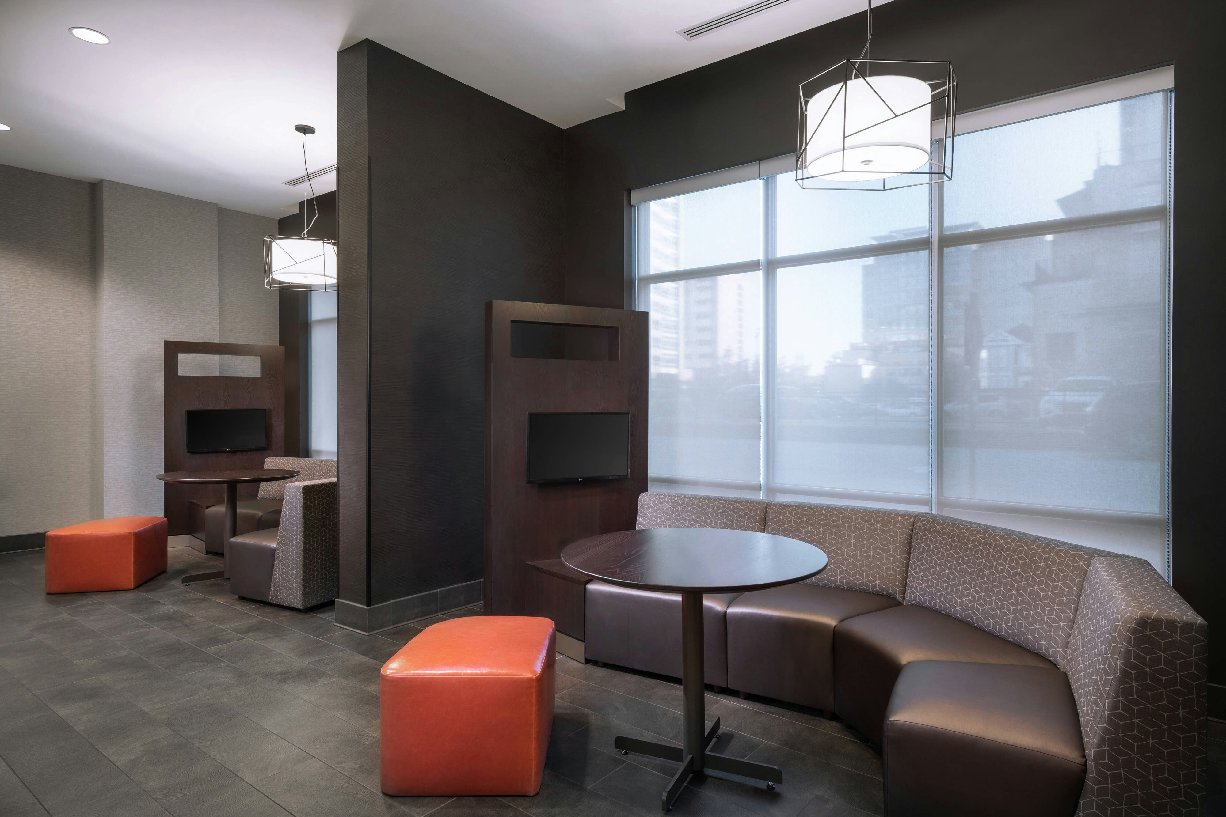 Courtyard By Marriott Baton Rouge Downtown 7/16