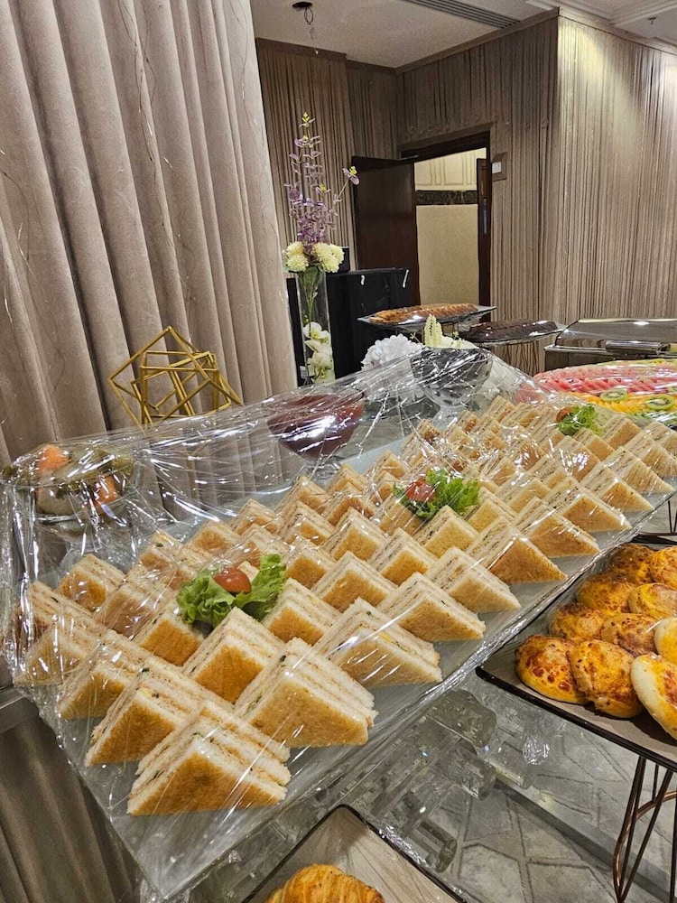 فندق الرياض إن(Riyadh Inn Hotel) 11/32