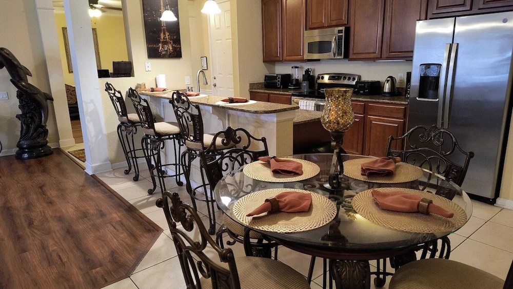 Orlando Vista Cay Executive 3BR Villa 50/75