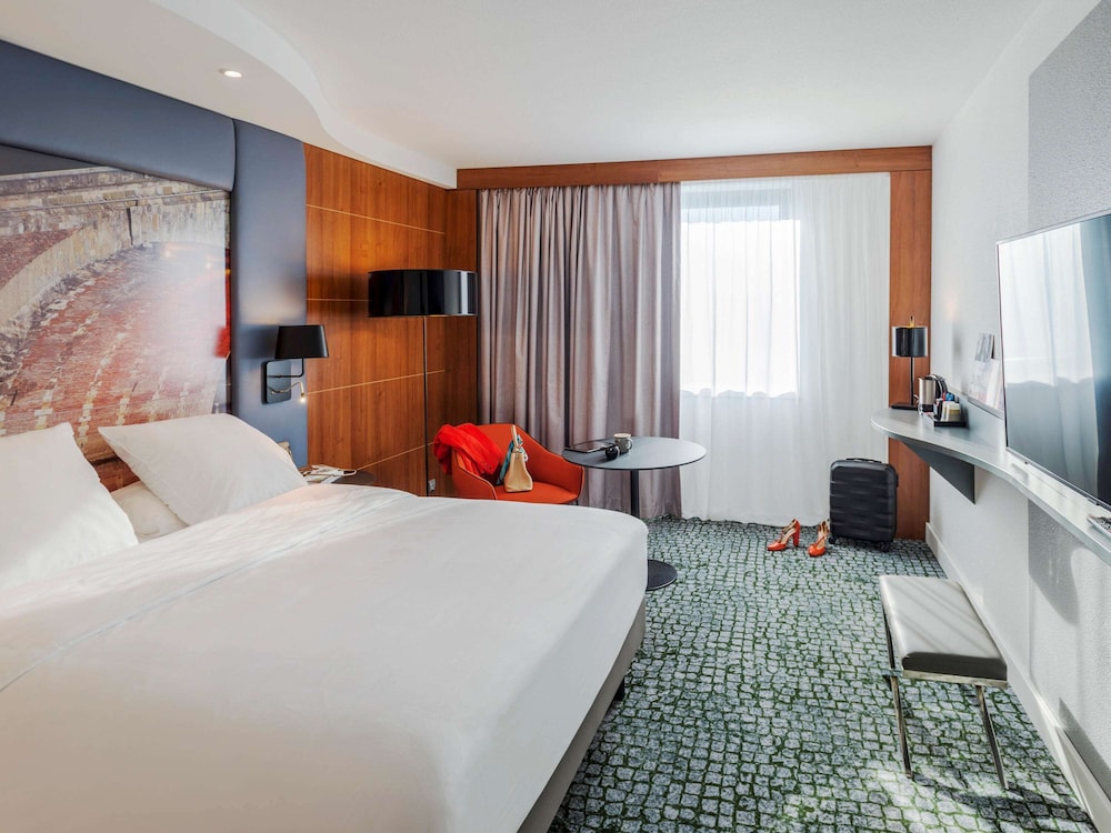 SUPERIOR, DOUBLE BED
