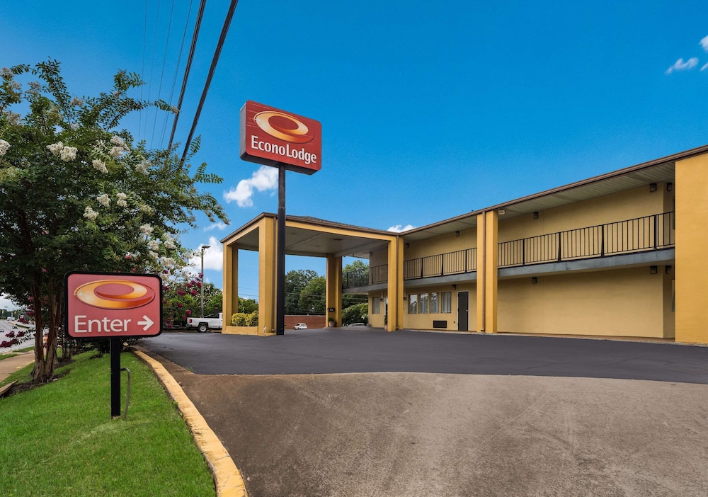 Econo Lodge Thomaston 1/35