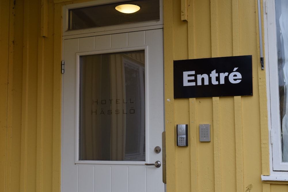 Hotell Hässlö 10/33