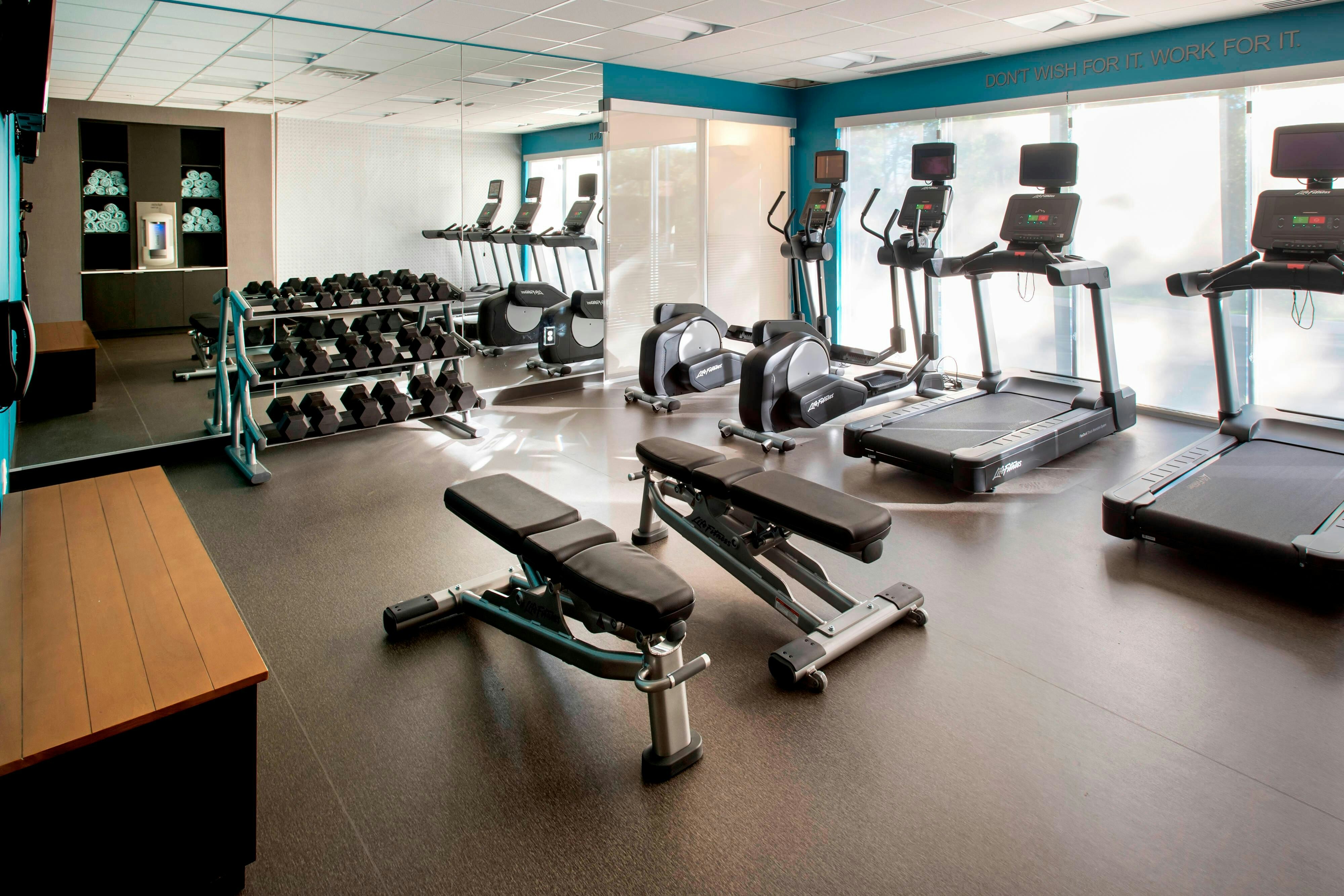 Fairfield Inn Suites By Marriott Buffalo Amherst University 20/35