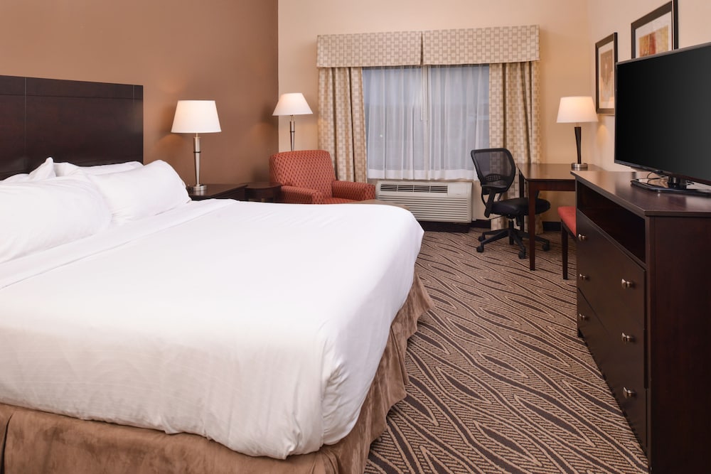 Holiday Inn Express Suites Washington Meadow Lands 23/70