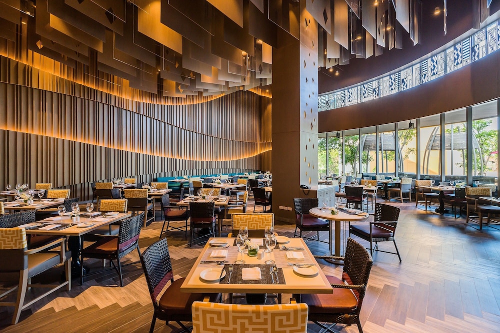 Avani Hua Hin Resort 70/87