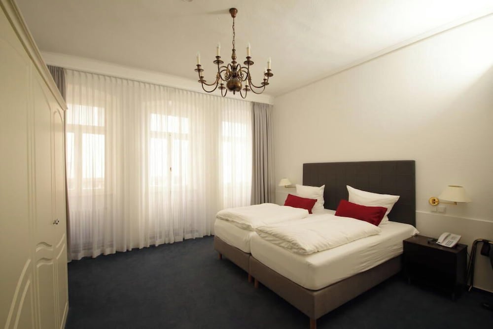 Hotel Zum Ritter St Georg 14/50