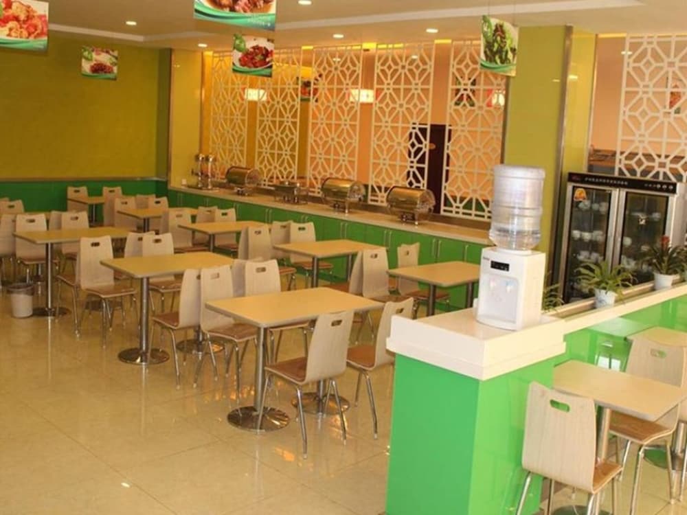 GREENTREE INN LIANYUNGANG DONGHAI NEW BUS STATION EXPRESS HOTEL 35/47
