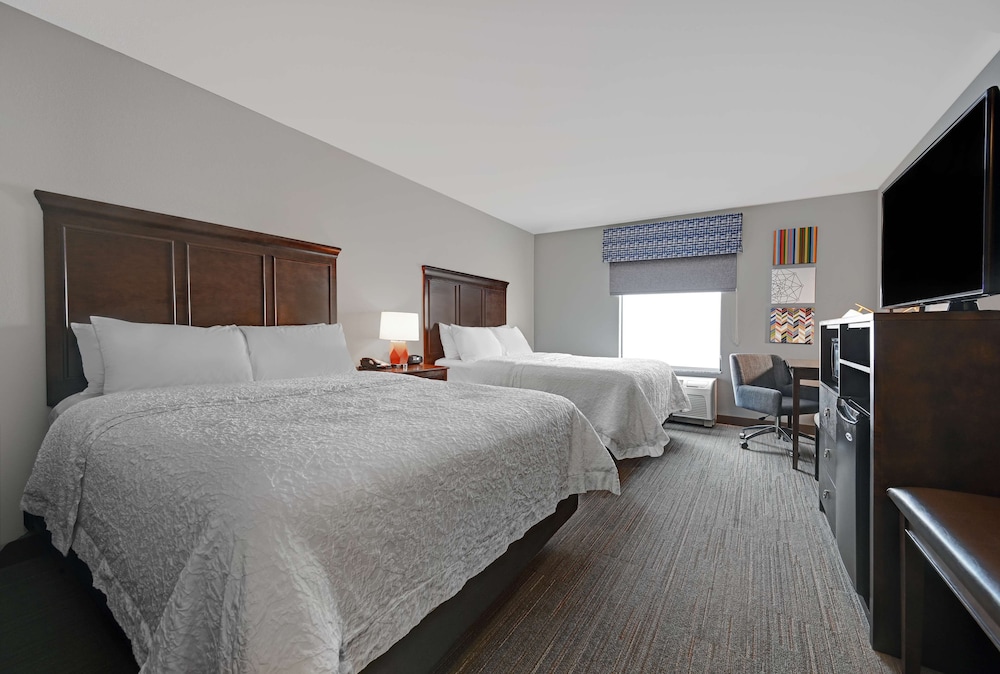 Hampton Inn Farmington MO 19/50