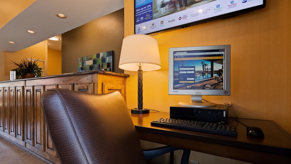 Best Western Winners Circle 21/27