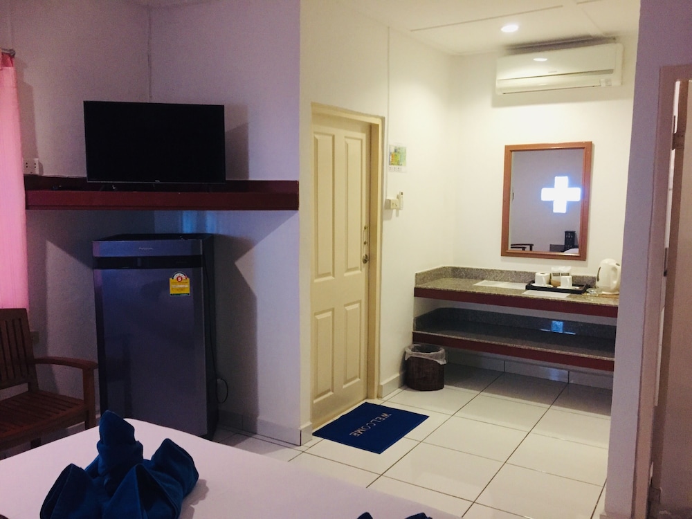 Lanta Island Resort 57/69