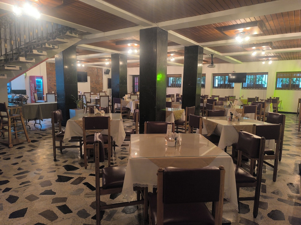 Gran Hotel Pereira 60/67