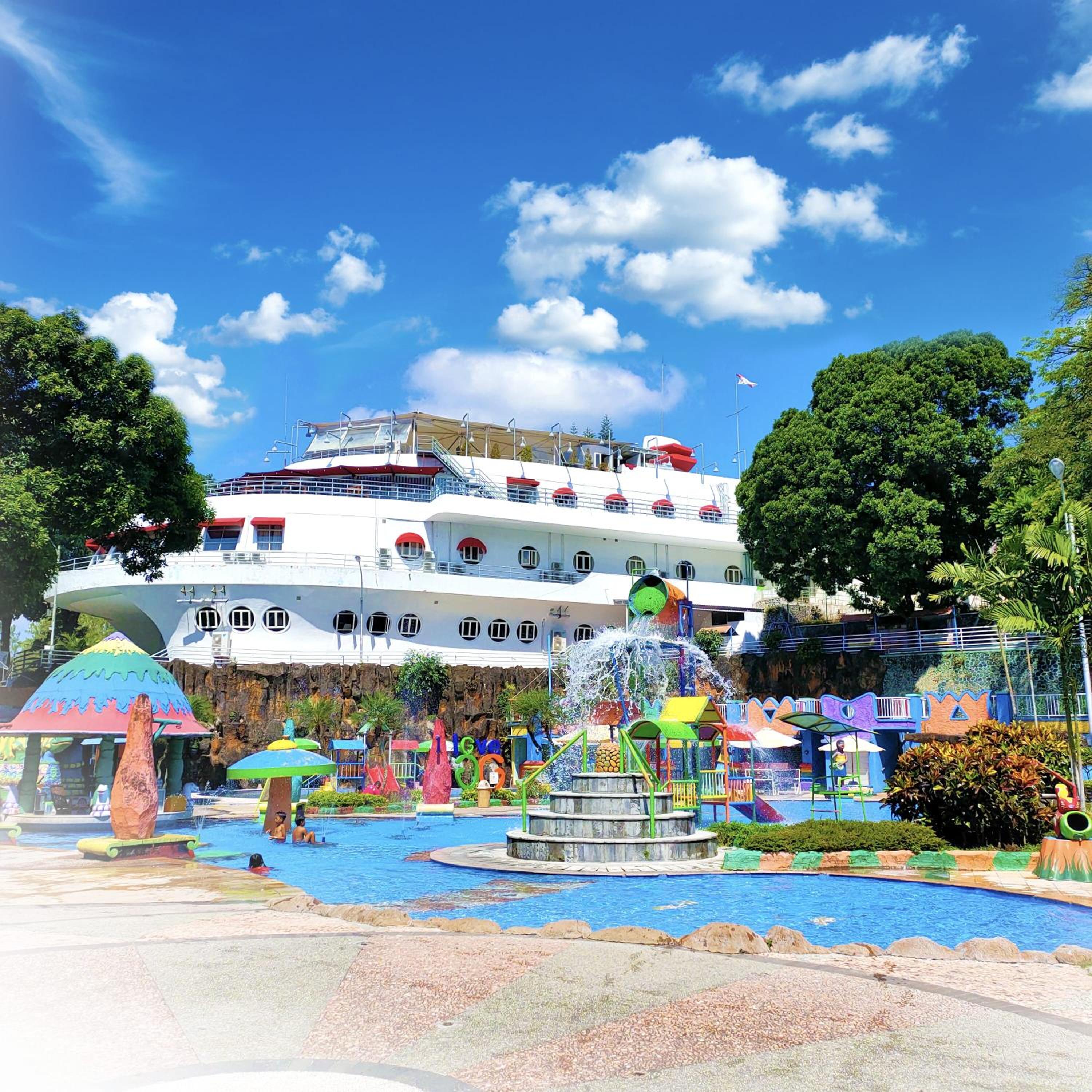 Kapal Garden Hotel 42/50