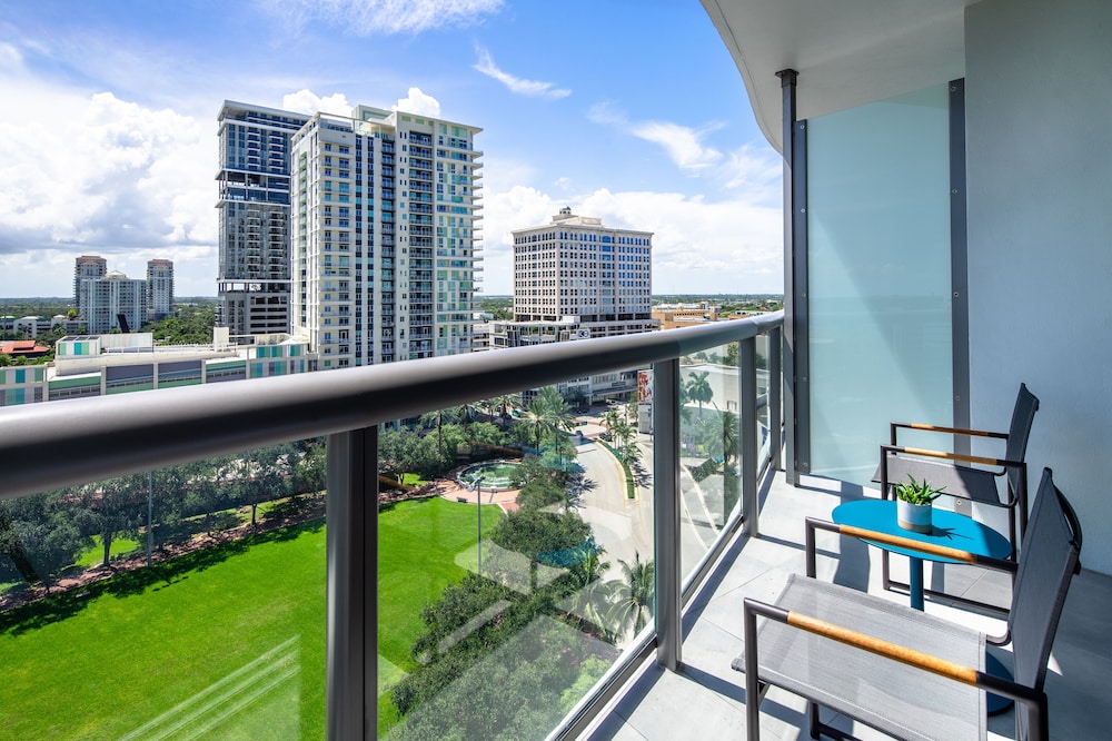 Hyatt Centric Las Olas Fort Lauderdale 57/63