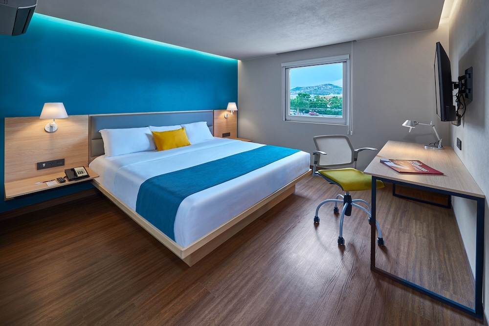 City Express Suites by Marriott Queretaro 35/73