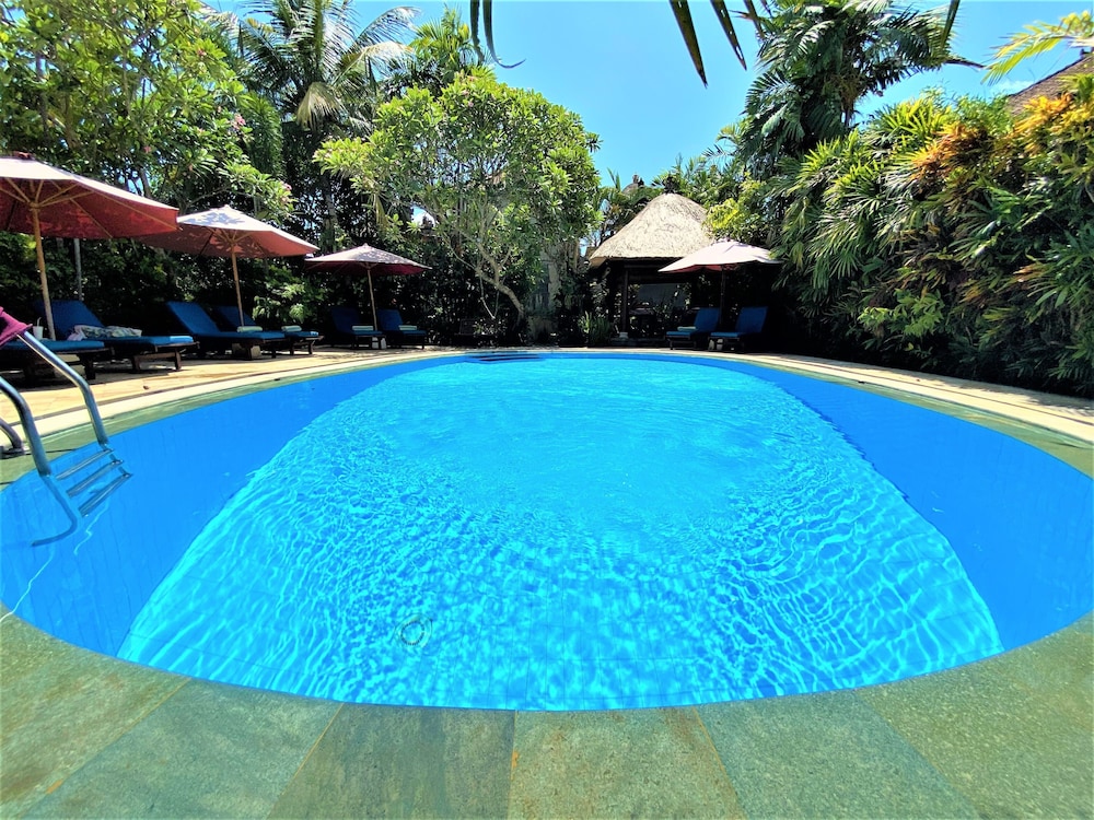 Sama's Cottages And Villas 29/50