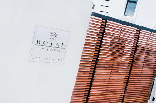 The Royal Bryanston 3/33