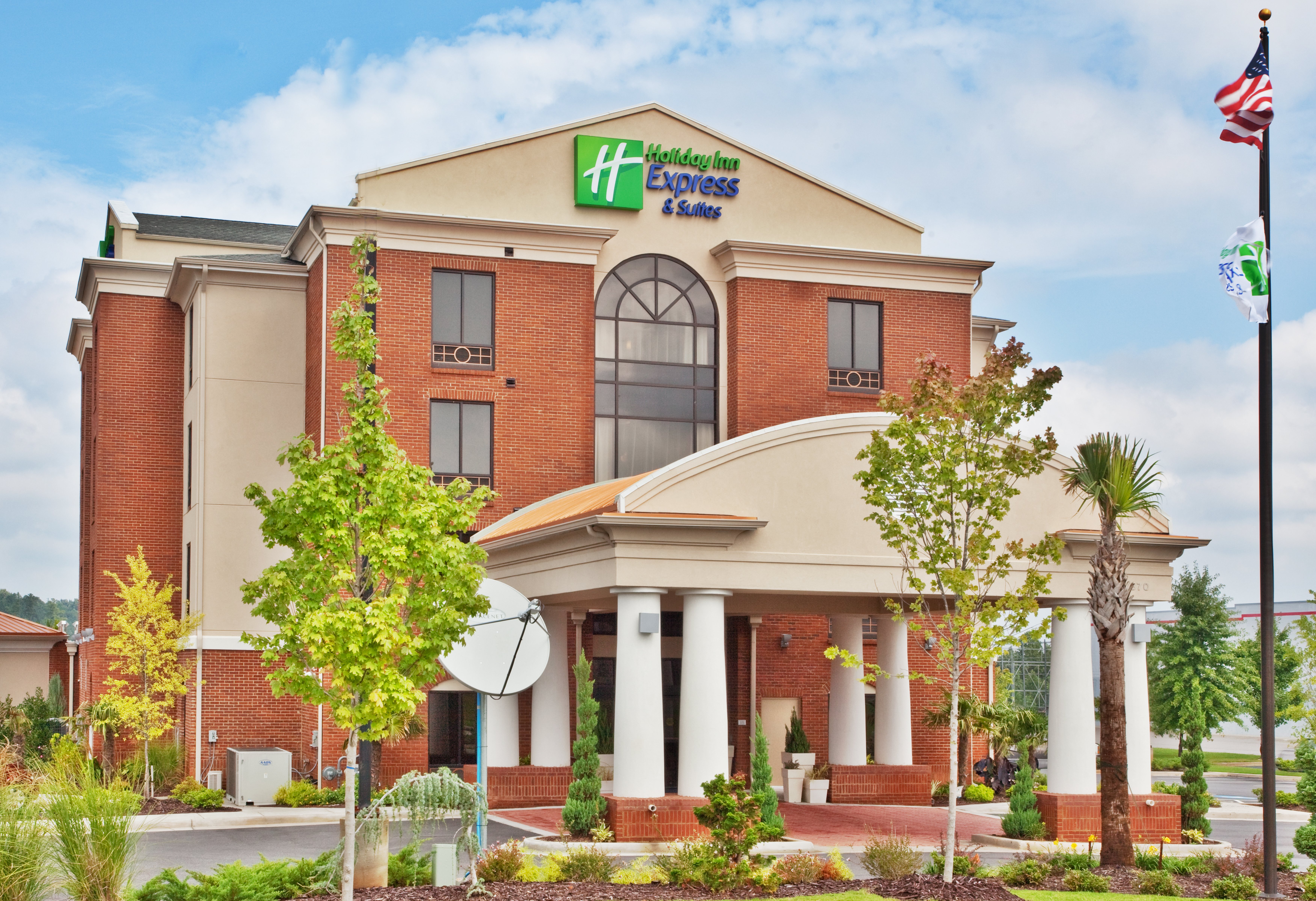 Holiday Inn Express Hotel Suites Atlanta-Cumming 1/31