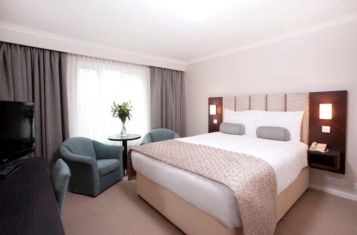 Sudbury House Hotel Ex Best Western 7/29