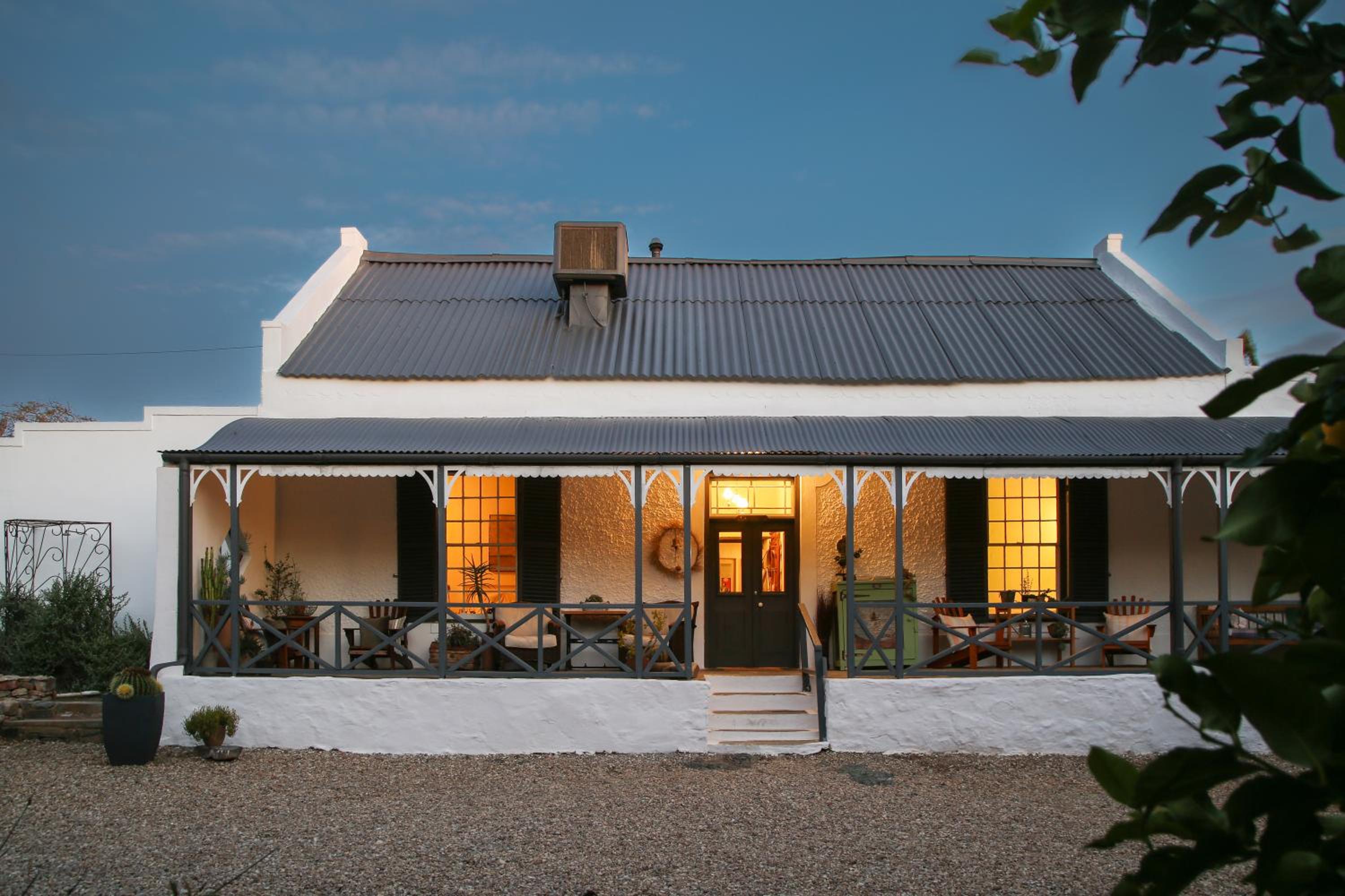 Dennehof Karoo Guesthouse 1/30