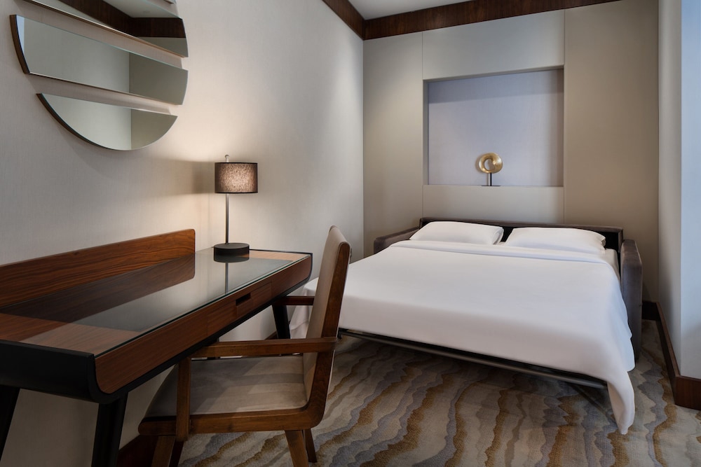 Sheraton Istanbul City Center 13/65