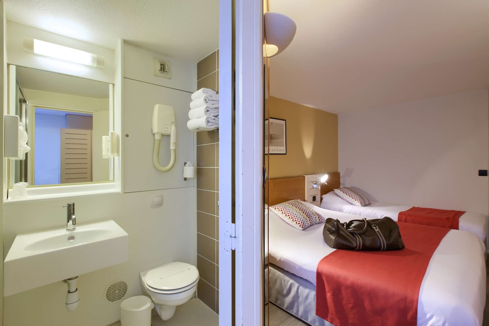 Hotel Kyriad Libourne - Saint Emilion 33/34
