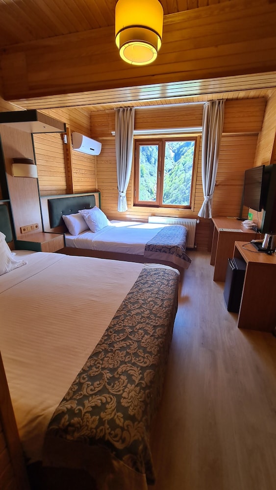 AYDER DOGA RESORT 17/84