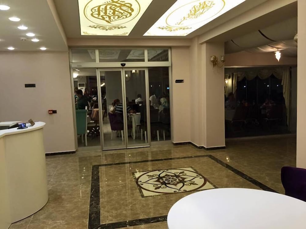 Kadhirga Hotel 5/32