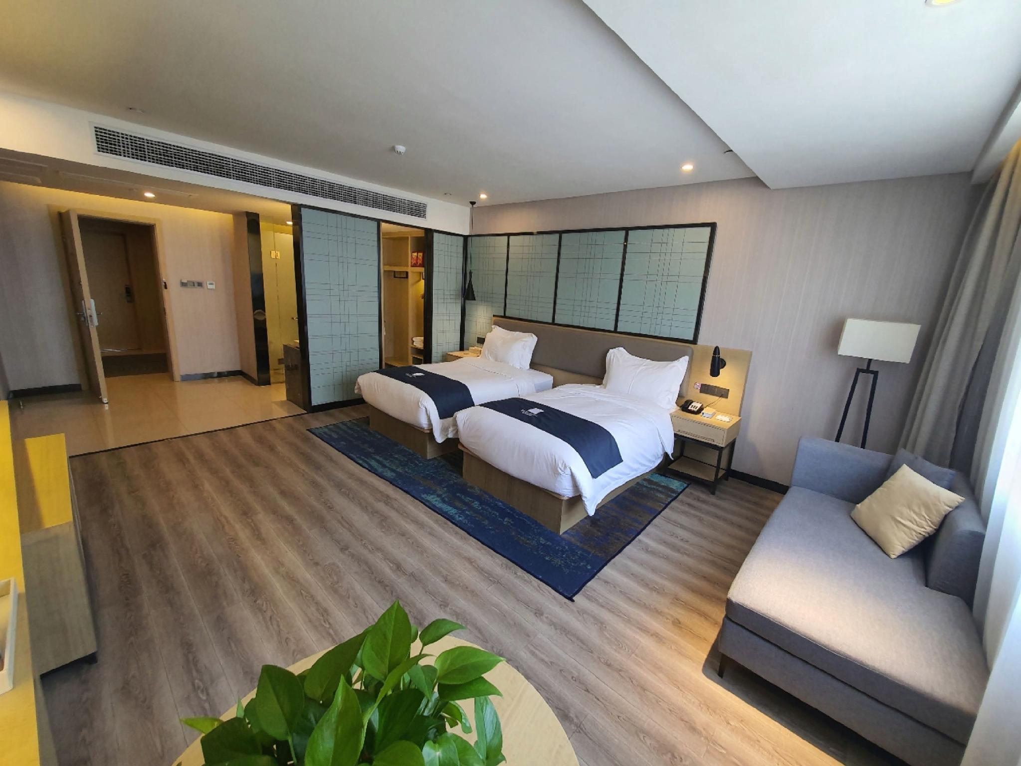 Echarm Hotel Yingshang Wuzhou Wanhui Square 21/50