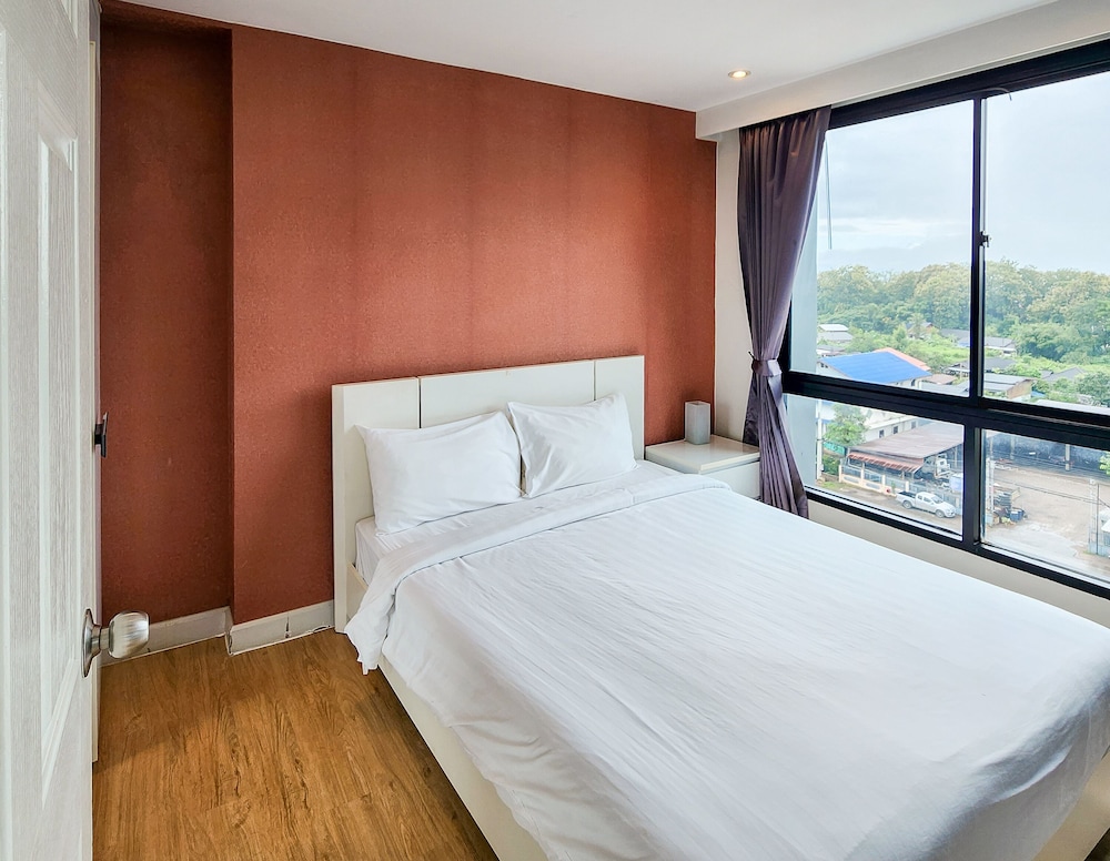 O2 Hotel Maesot 11/17
