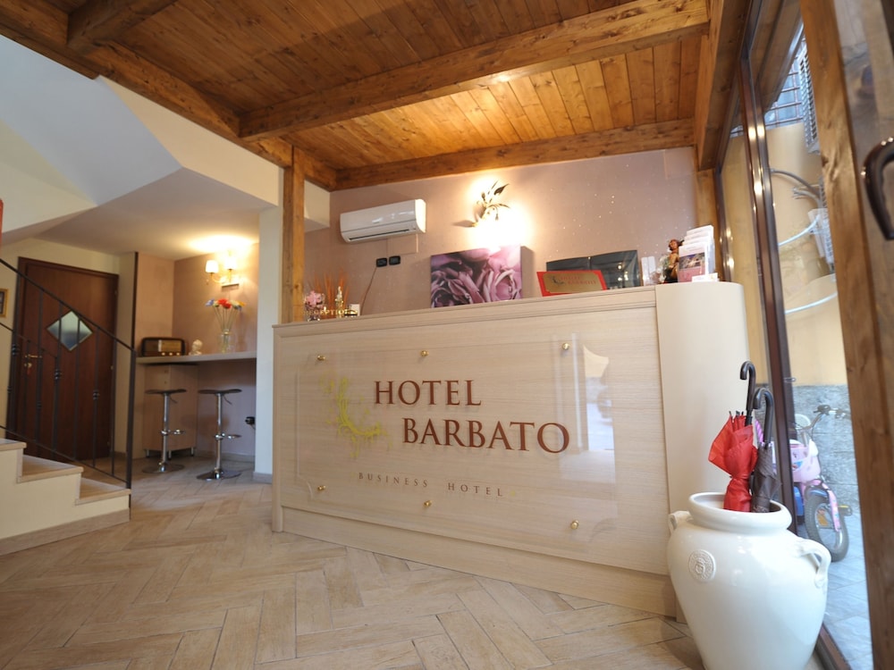 Barbato Hotel 3/50