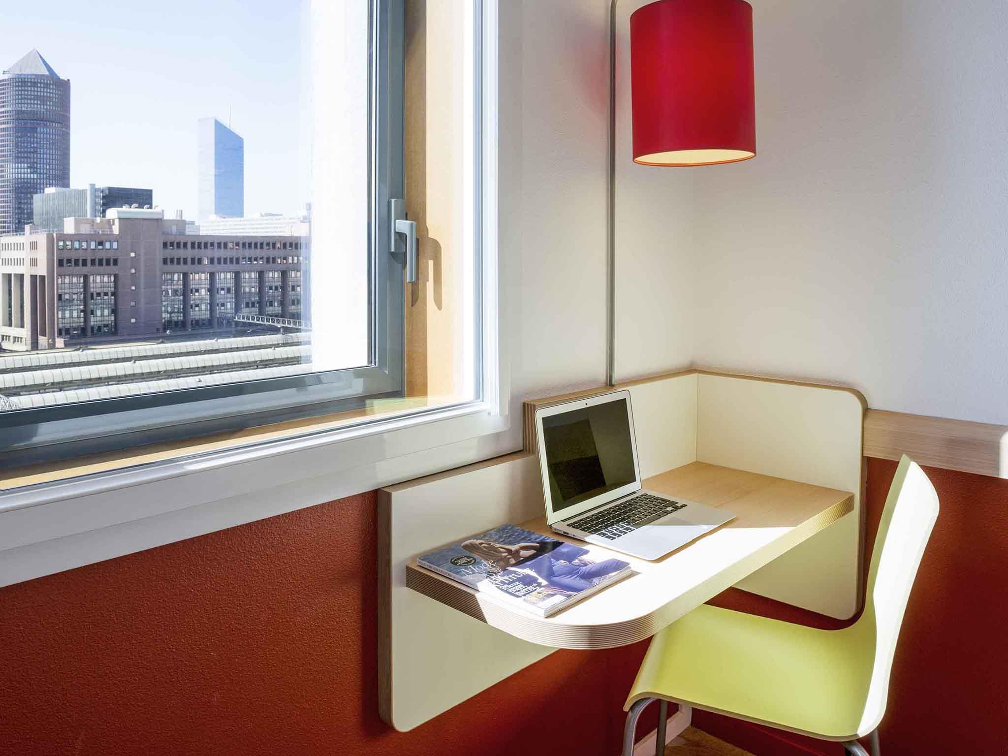 Ibis Budget Lyon Centre - Gare Part-dieu 27/29