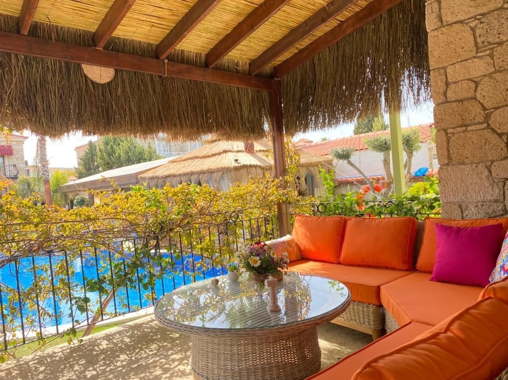 World City Alacati Hotel 35/50
