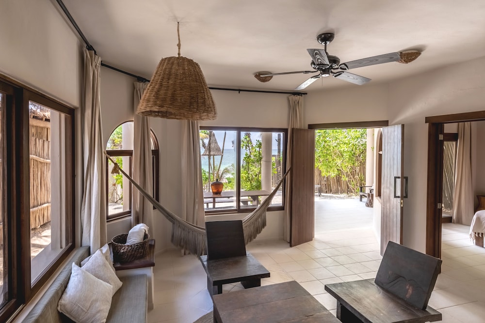 NEST Tulum 33/50