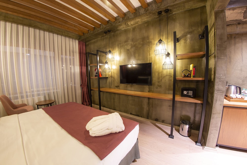 Meydan Besiktas Hotel 20/49