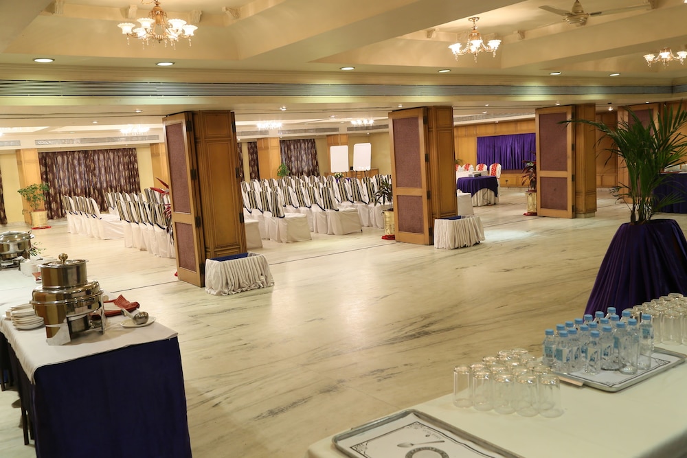 Hotel Amar Vilas 8/35
