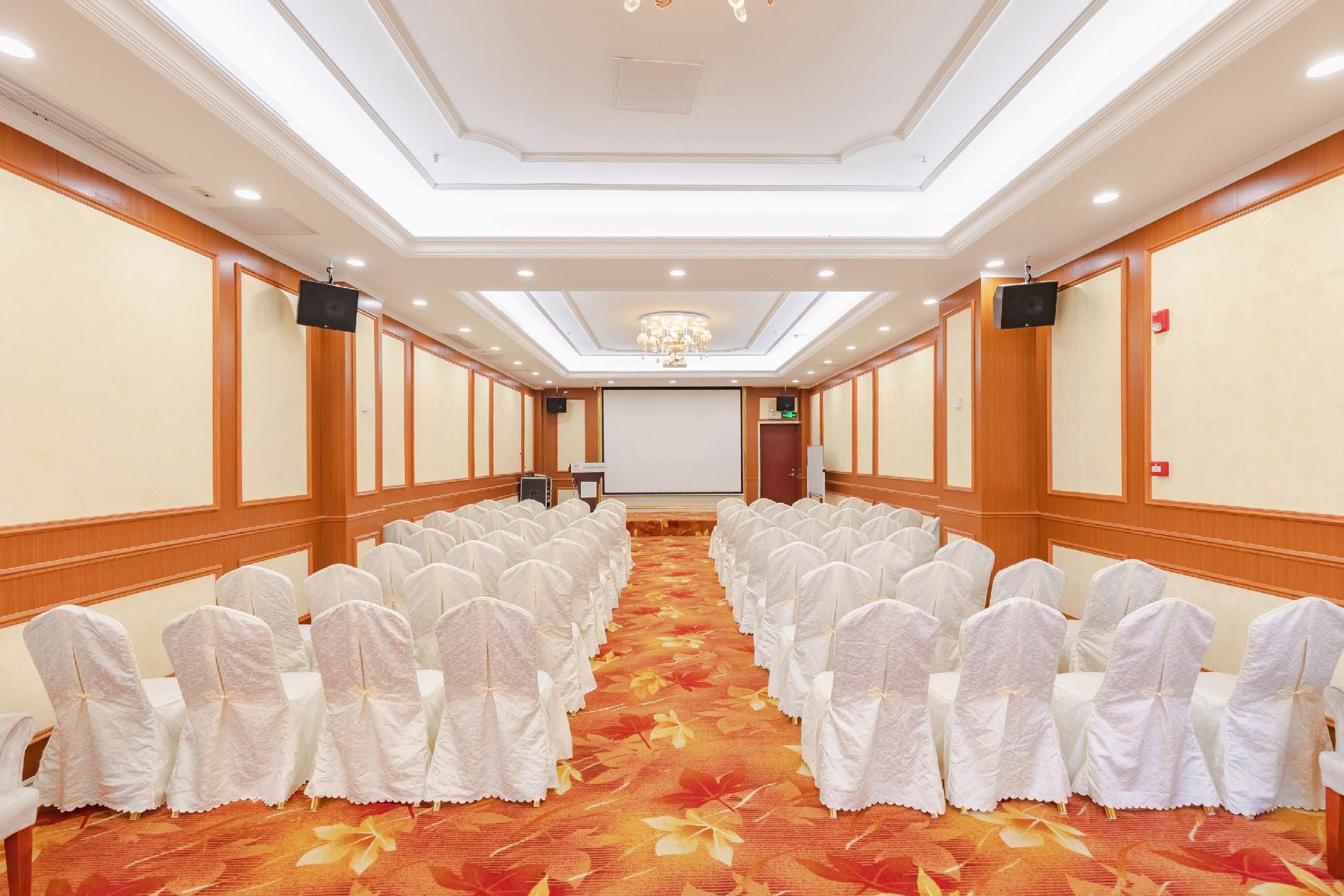 Vienna Hotel (Shenzhen Bao'an Xin'an) 48/54