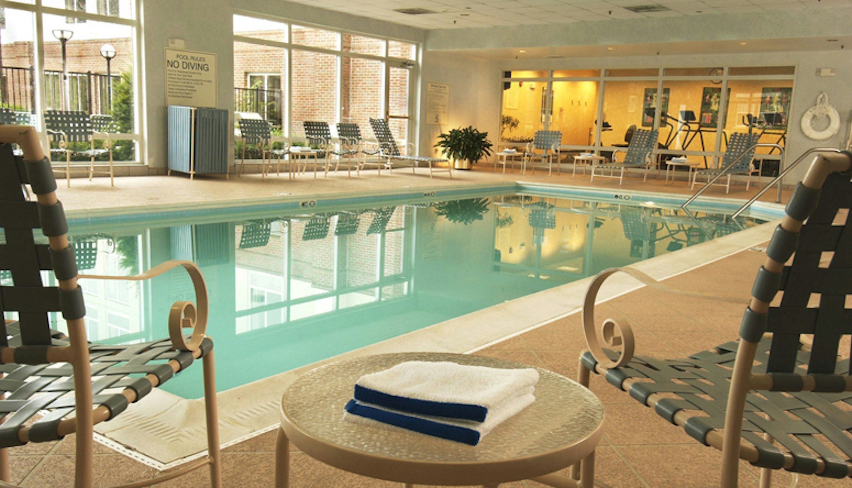 Hampton Inn Dulles-Cascades 9/18