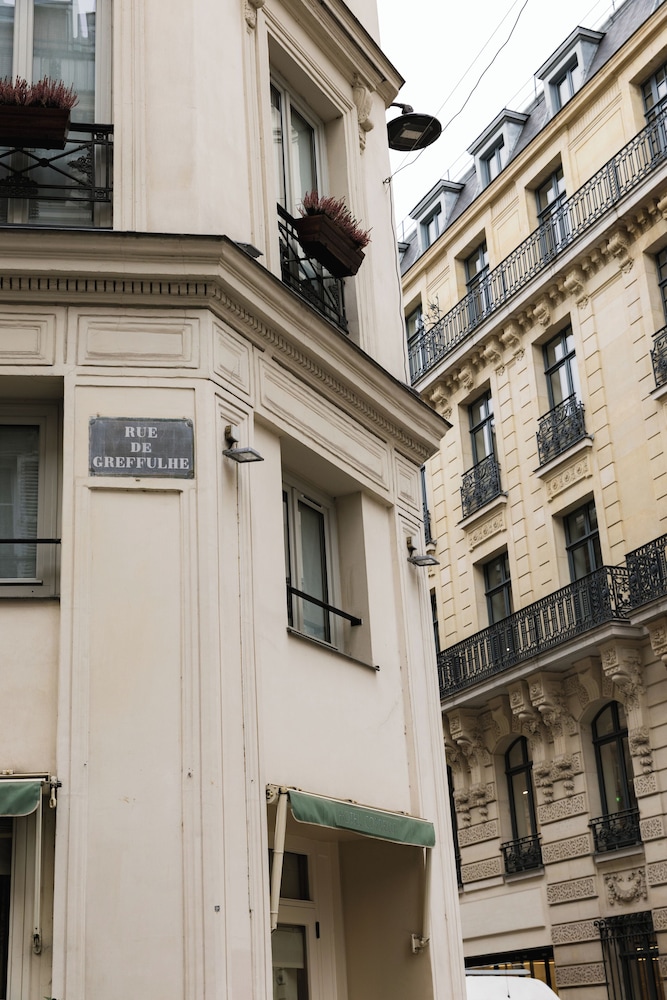 Hotel Cordelia in PARIS