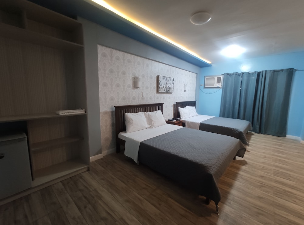 Nikitas Place Hotel 16/52