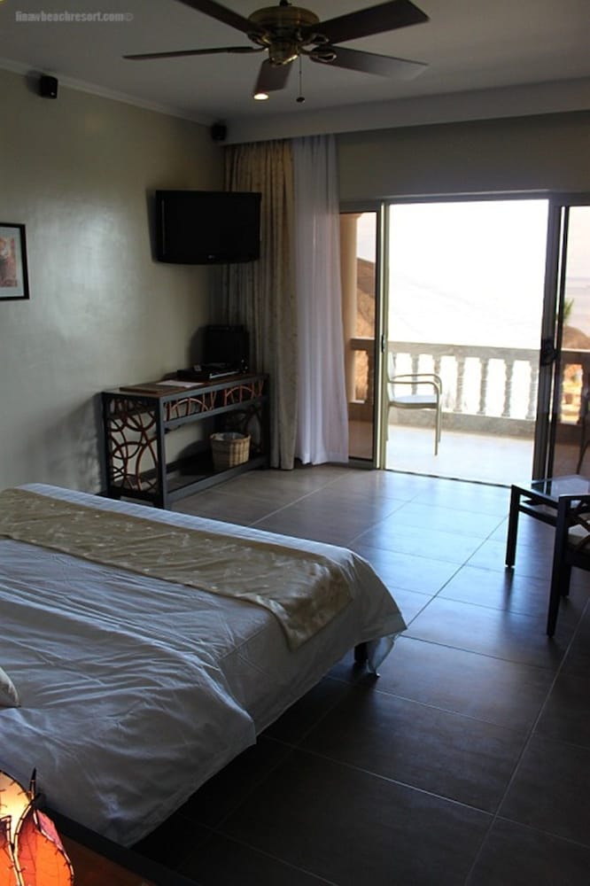 Linaw Beach Resort 33/73