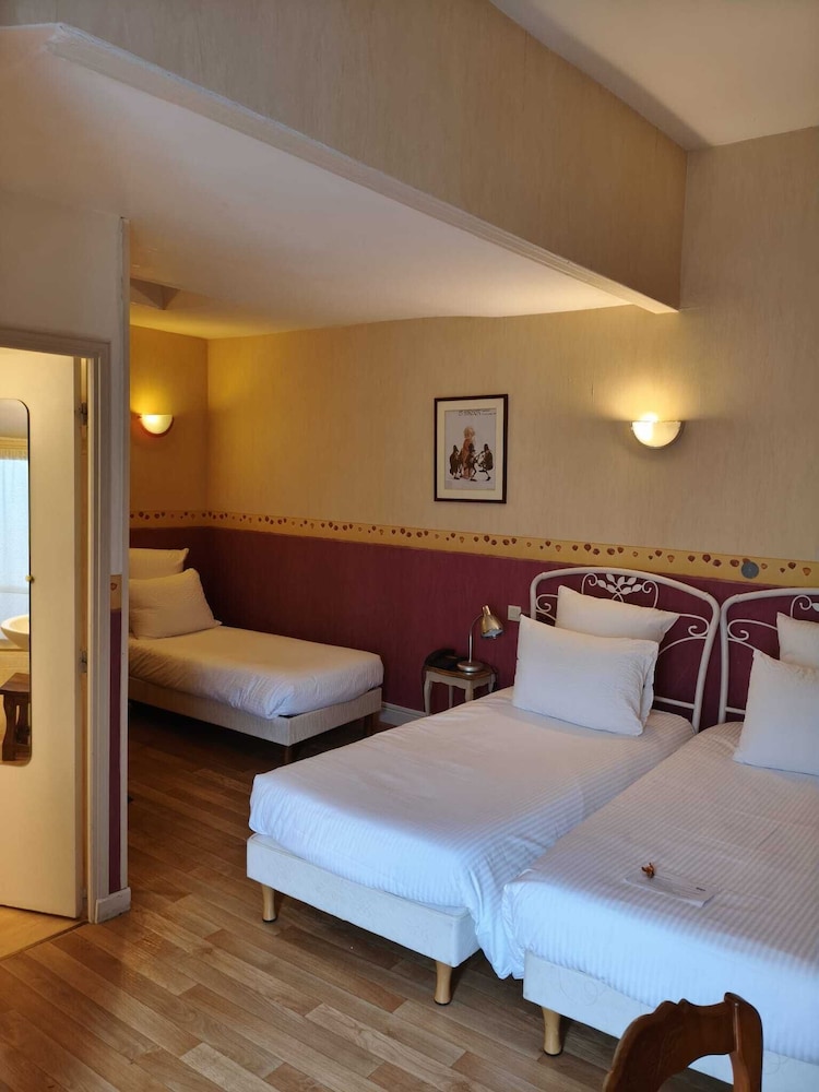 Citotel Le Plantagenet 14/65