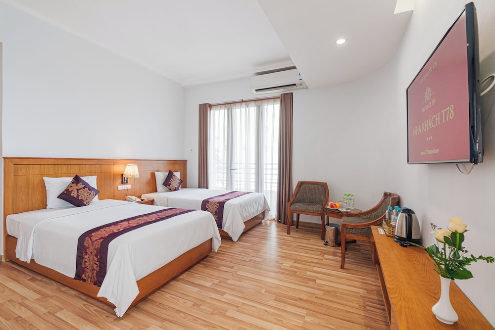 T78 Hotel 17/45