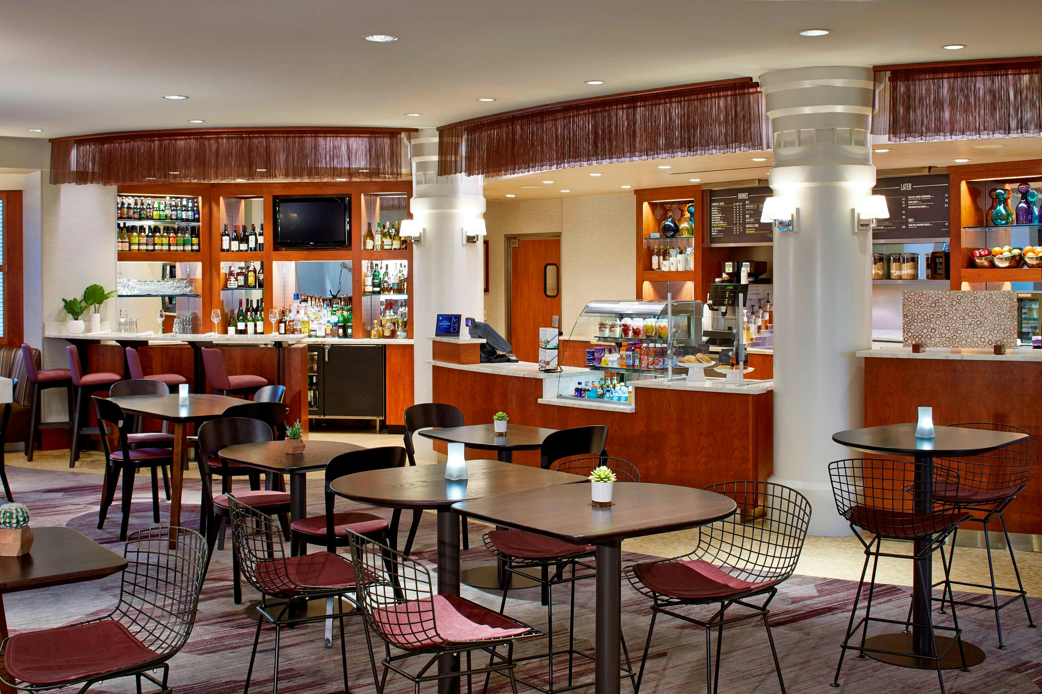 Courtyard By Marriott Rochester Brighton 17/38