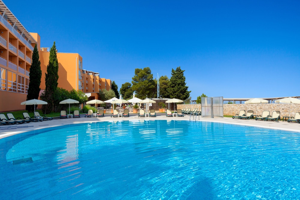GARDEN SUITES AND ROOMS SOL UMAG 48/50