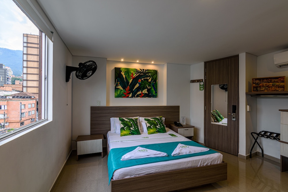 LLERAS GREEN HOTEL 19/71