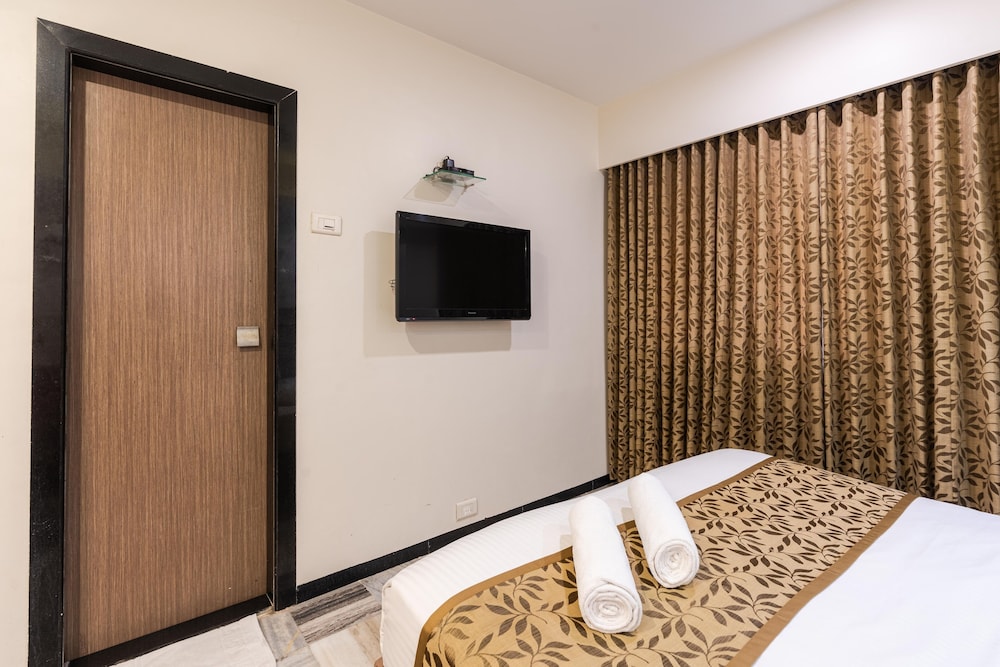 HOTEL AVON RUBY 27/54