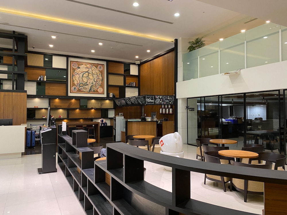 CHECK inn Taipei Neihu 61/71