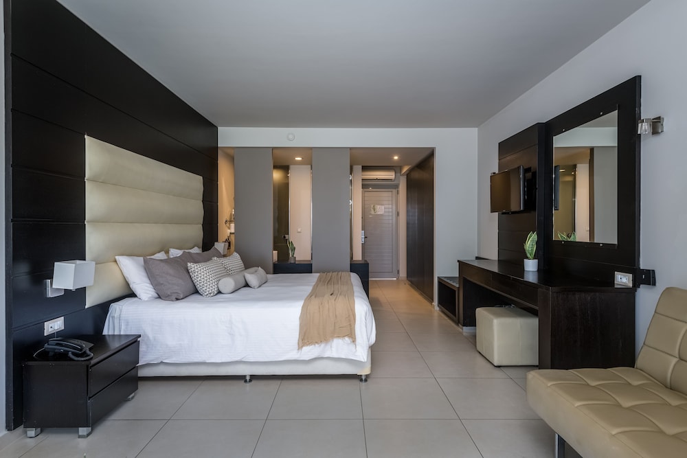 Akti Coast Club Hotel 17/62
