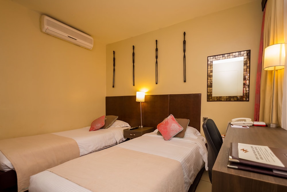 Standard, Twin Beds, Muthu Silver Springs Hotel Nairobi 4/9