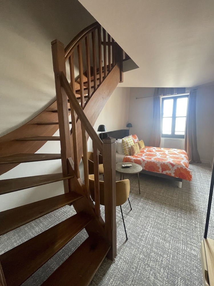 Hotel L Esplan 31/53
